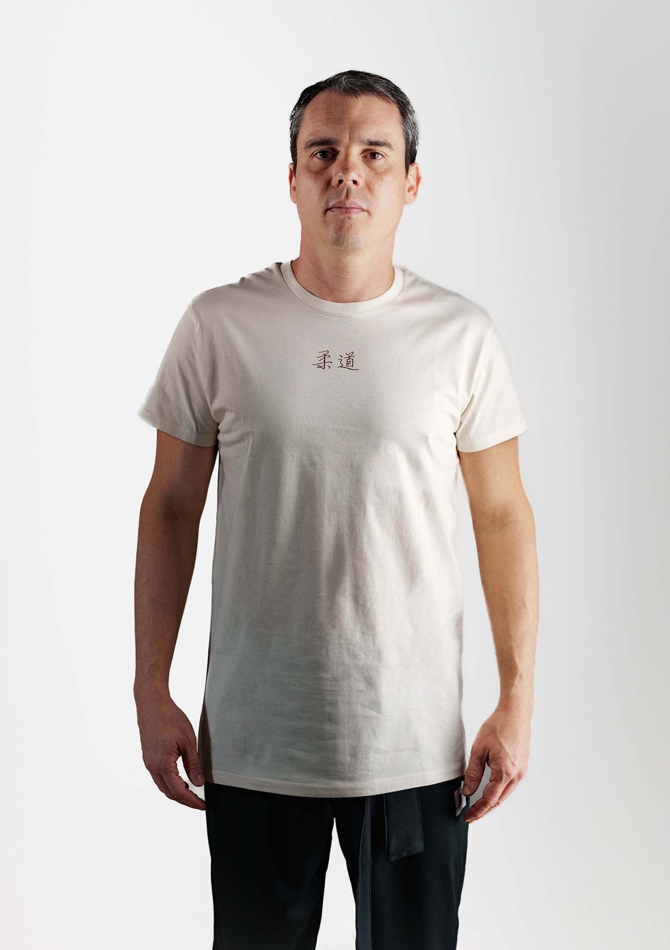camiseta jita kyoei